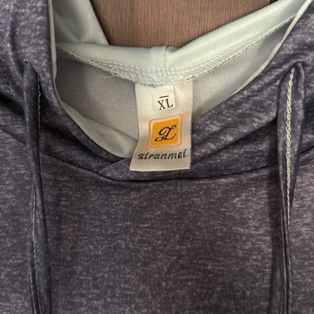 Ombré Hoodie - Picture 2 of 10